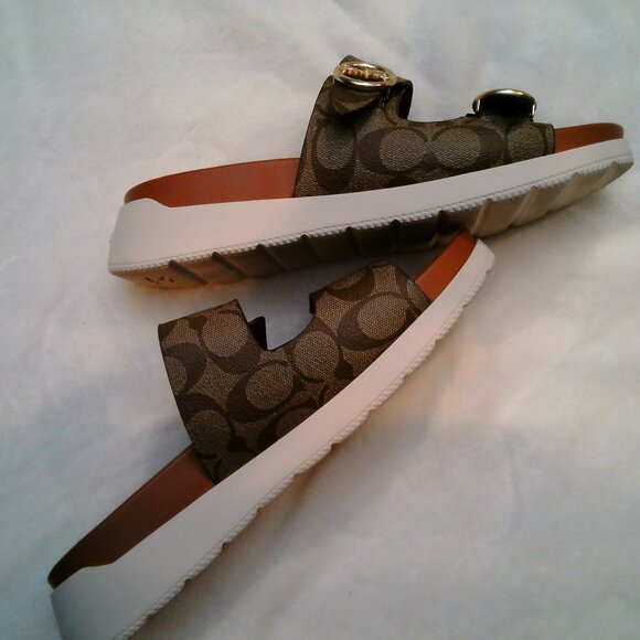 New (without tags) Coach Allanah Sandal In Khaki Signature Canvas in Size 10B - Picture 3 of 7